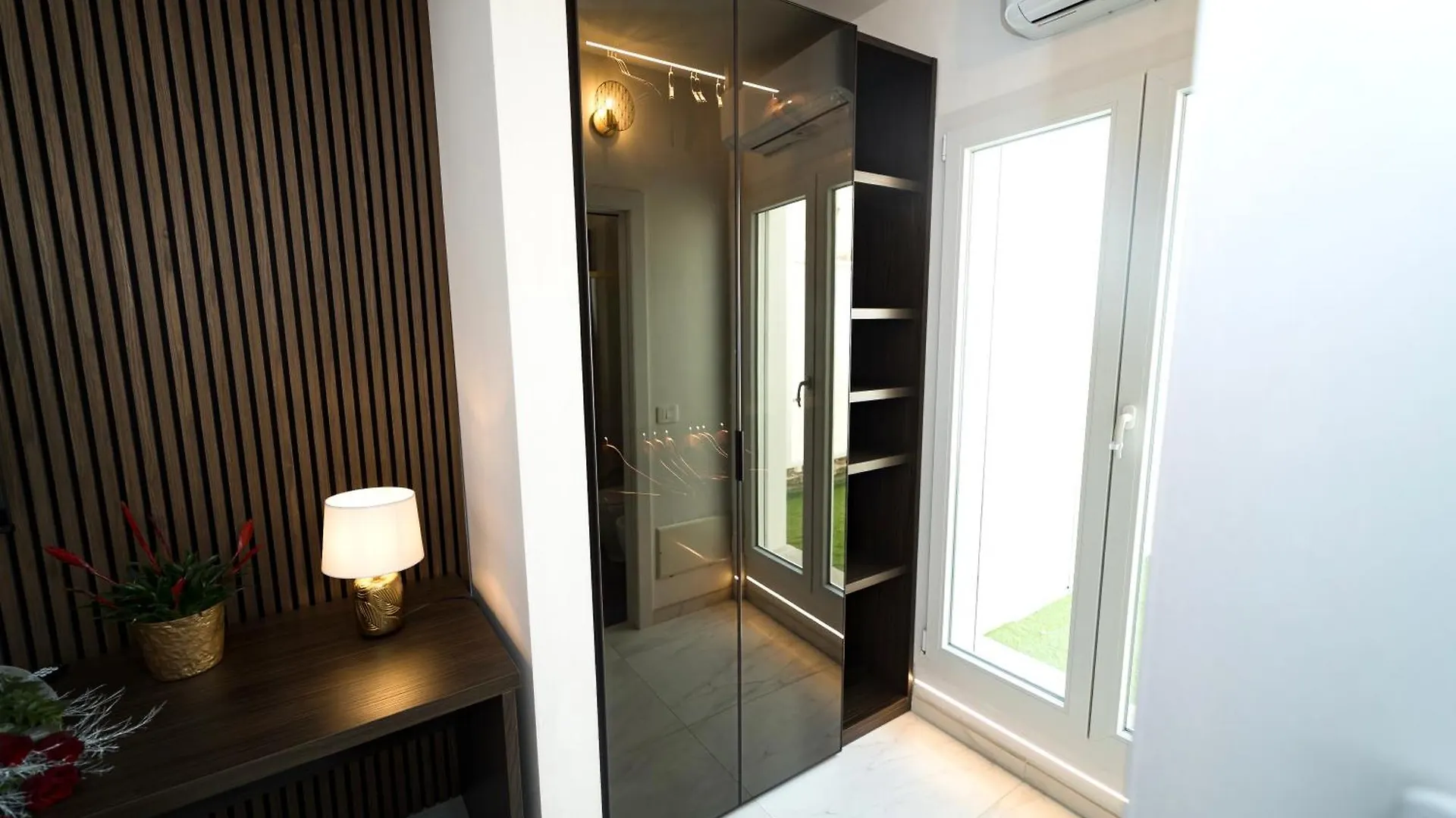 Valesium Suite Lecce 0*,